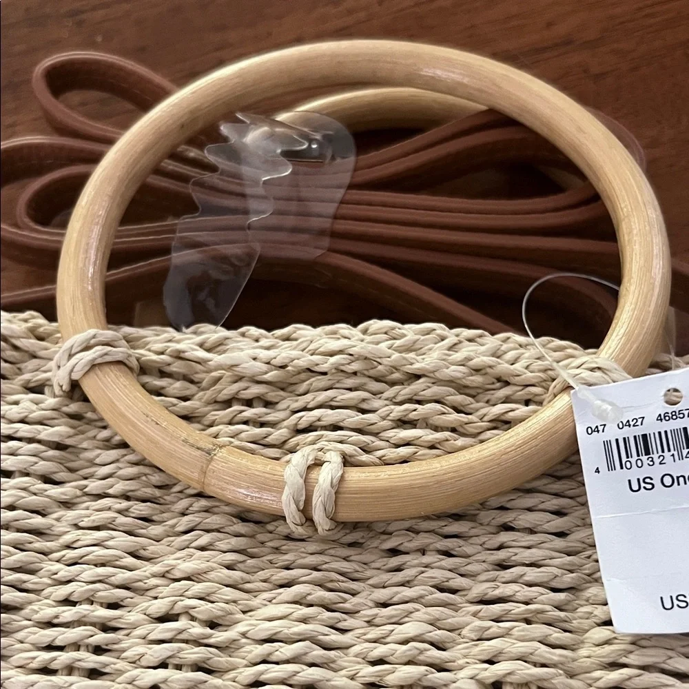 American Eagle Outfitters NWT Cream Woven Crossbody Bag/Purse - Picture 3 of 12